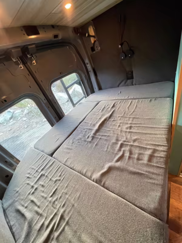 2021 Ford Transit 250 — photo 56
