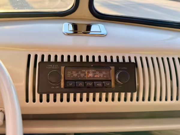 1975 Volkswagen Bus — photo 47