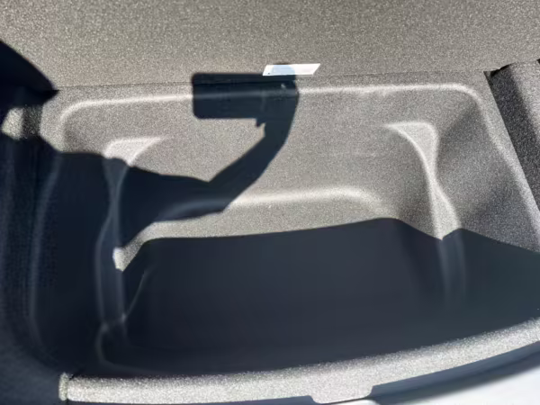 2022 Tesla Model Y Long Range AWD — photo 60