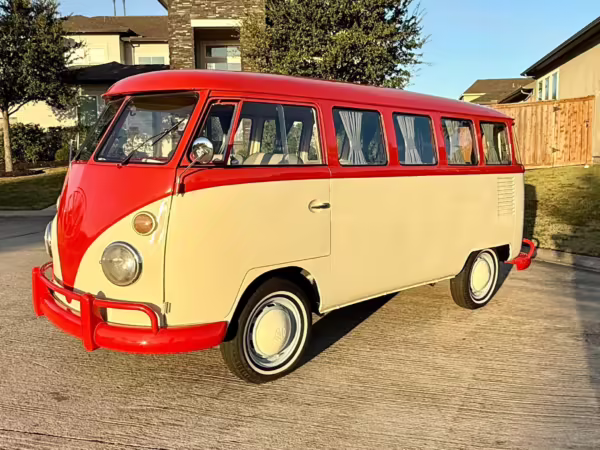 1975 Volkswagen Bus — photo 11
