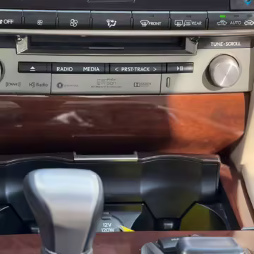 2017 Lexus LS 460 L — photo 45