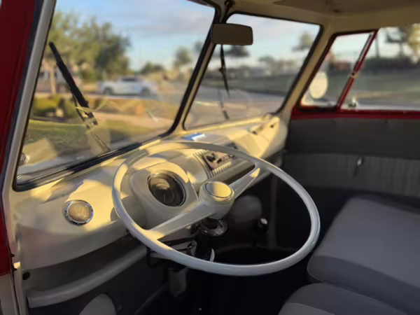 1975 Volkswagen Bus — photo 54