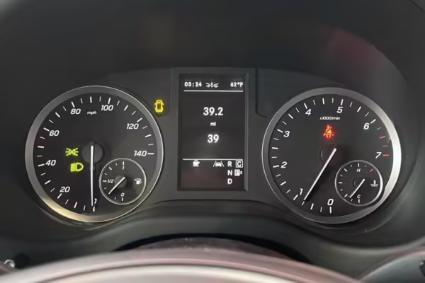 2020 Mercedes-Benz Metris Weekender — photo 45