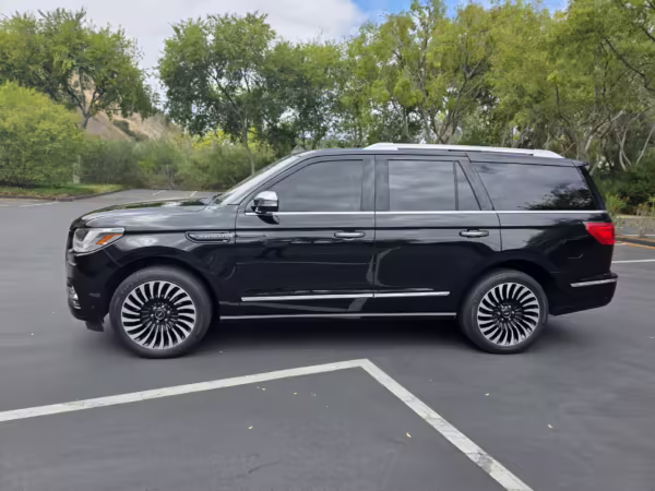 2018 Lincoln Navigator Black Label — photo 14