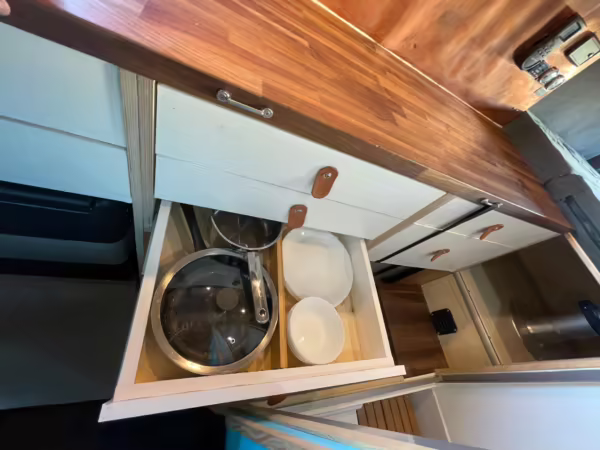 2021 Ford Transit 250 — photo 69