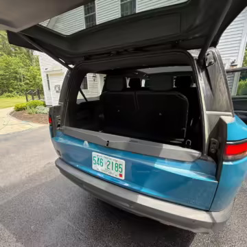 2025 Rivian R1S Adventure Edition — photo 57