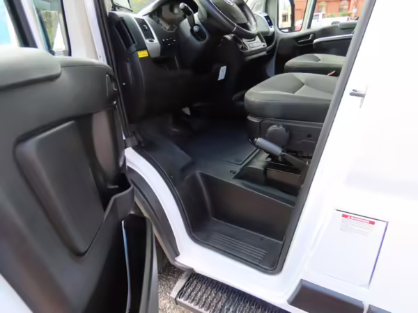 2021 Ram 3500 ProMaster Cargo Extended High Roof — photo 88