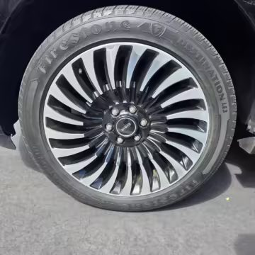2018 Lincoln Navigator Black Label — photo 18