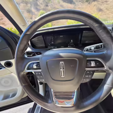 2018 Lincoln Navigator Black Label — photo 31