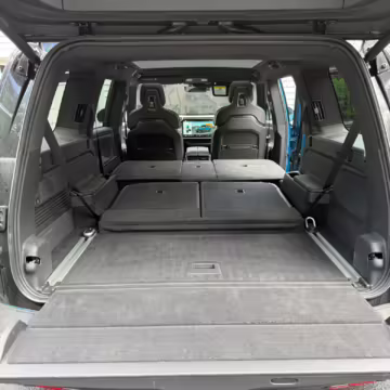 2025 Rivian R1S Adventure Edition — photo 42