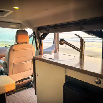 2017 Ford Transit 150 Sportsmobile 4×4 — photo 72