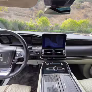 2018 Lincoln Navigator Black Label — photo 32