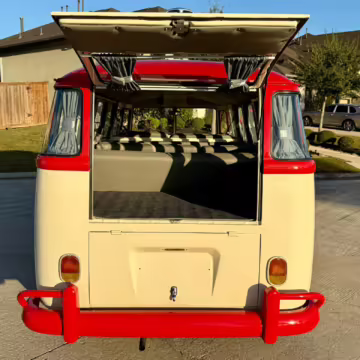 1975 Volkswagen Bus — photo 39