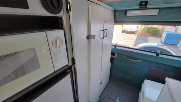 1996 Dodge Ram Van B3500 — photo 80