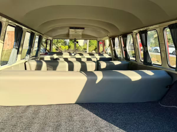 1975 Volkswagen Bus — photo 45