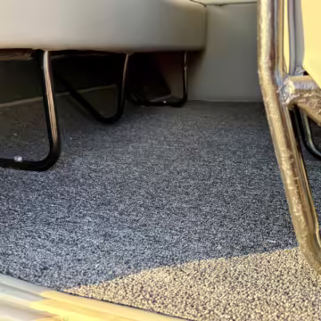 1975 Volkswagen Bus — photo 49