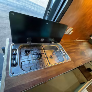 2021 Ford Transit 250 — photo 57