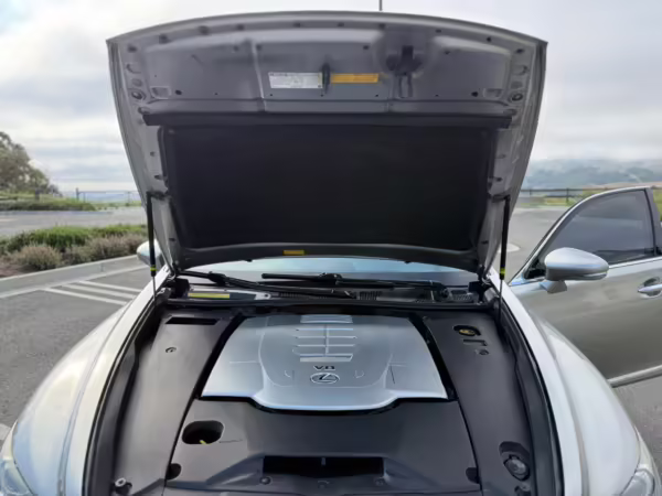 2017 Lexus LS 460 L — photo 56