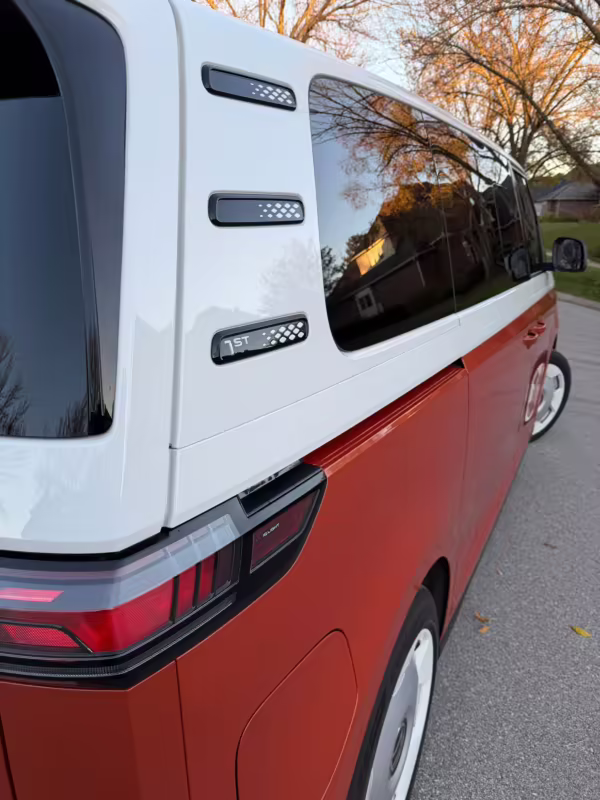 2025 Volkswagen ID. Buzz 1st Edition — photo 13