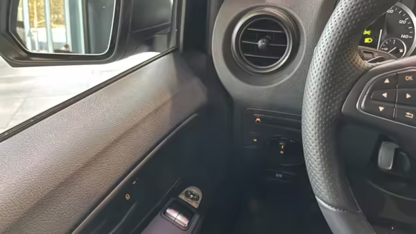 2020 Mercedes-Benz Metris Weekender — photo 42