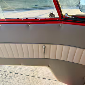 1975 Volkswagen Bus — photo 52