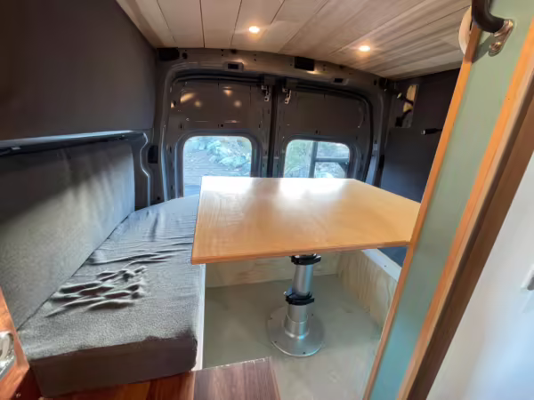 2021 Ford Transit 250 — photo 63