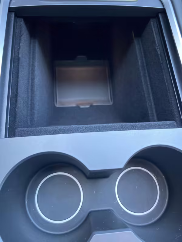 2022 Tesla Model Y Long Range AWD — photo 52