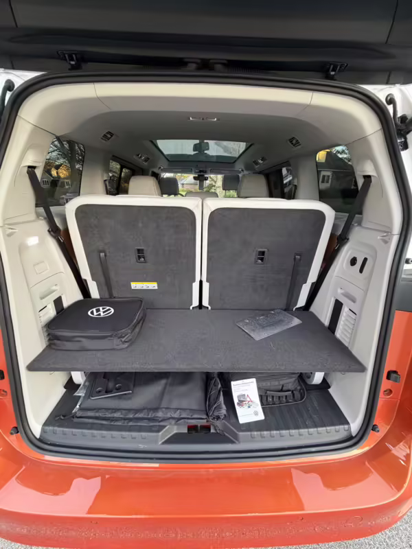2025 Volkswagen ID. Buzz 1st Edition — photo 44