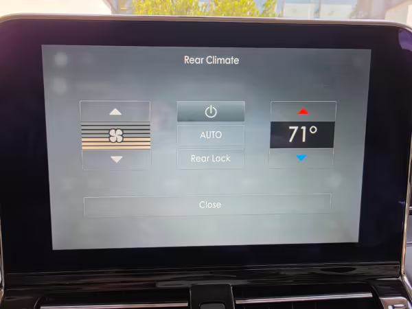2018 Lincoln Navigator Black Label — photo 48