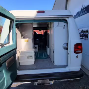 1996 Dodge Ram Van B3500 — photo 86