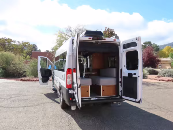 2021 Ram 3500 ProMaster Cargo Extended High Roof — photo 24