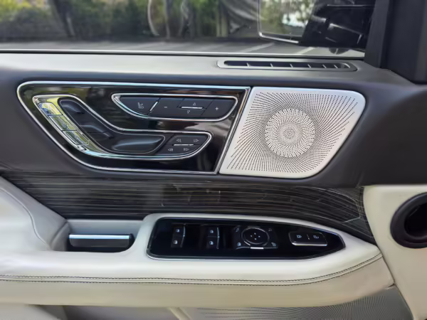 2018 Lincoln Navigator Black Label — photo 62