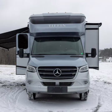 2020 Mercedes-Benz Sprinter 3500XD Tiffin Wayfarer 25QW Motorhome — photo 29