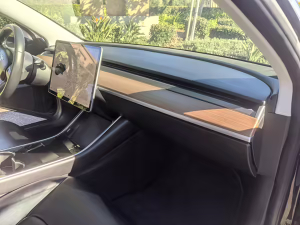 2018 Tesla Model 3 Long Range — photo 58