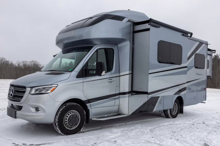 2020 Mercedes-Benz Sprinter 3500XD Tiffin Wayfarer 25QW Motorhome