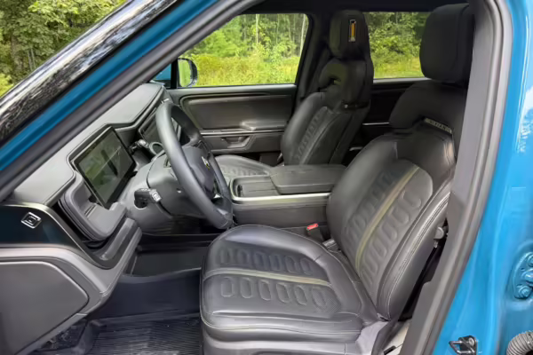 2025 Rivian R1S Adventure Edition — photo 58