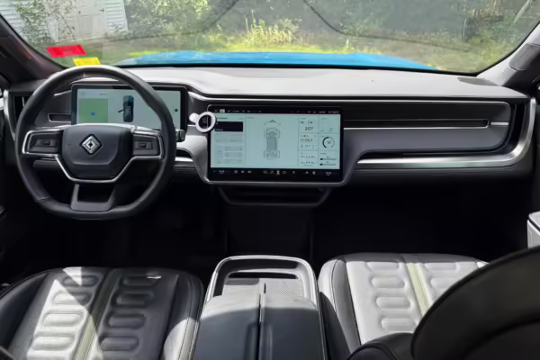 2025 Rivian R1S Adventure Edition — photo 59