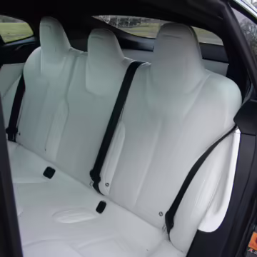2016 Tesla Model S 90D — photo 45