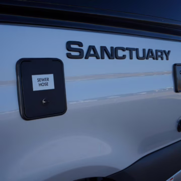 2022 Mercedes-Benz Sprinter 2500 Thor Sanctuary 4×4 — photo 3