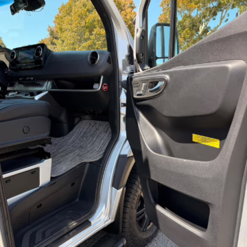 2021 Mercedes-Benz Sprinter 2500 Thor Tranquility 4×4 — photo 32