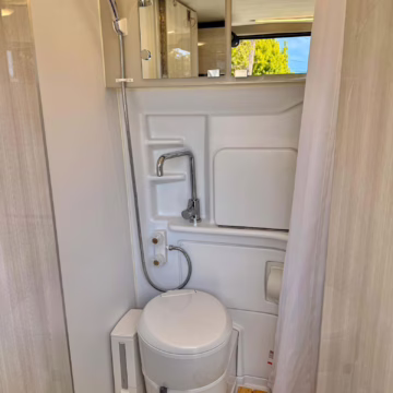 2021 Mercedes-Benz Sprinter 2500 Thor Tranquility 4×4 — photo 33