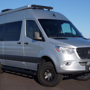 2022 Mercedes-Benz Sprinter 2500 Thor Sanctuary 4×4
