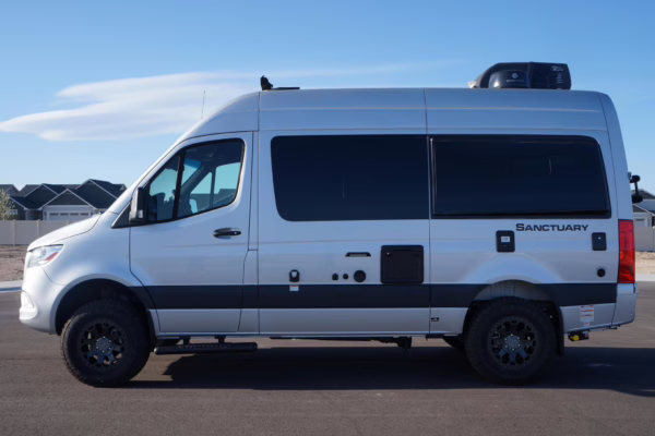 2022 Mercedes-Benz Sprinter 2500 Thor Sanctuary 4×4 — photo 31