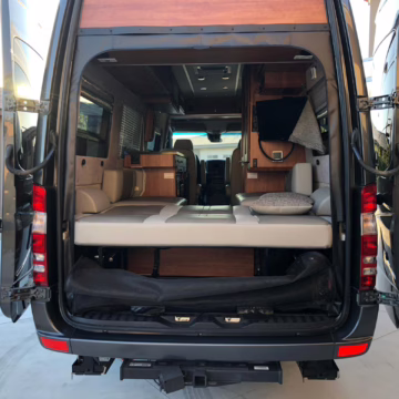 2019 Mercedes-Benz Sprinter 3500XD Roadtrek RS Adventurous — photo 40