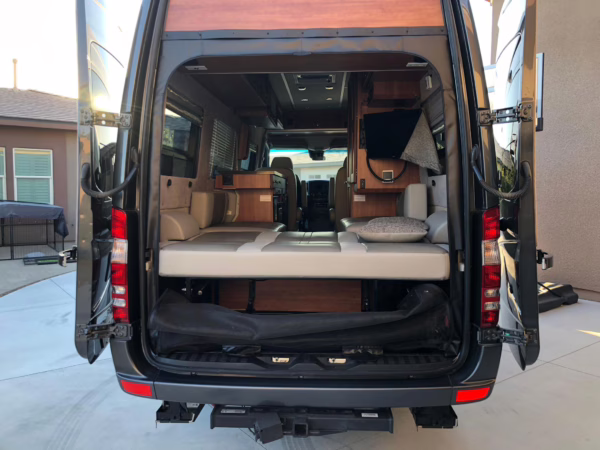 2019 Mercedes-Benz Sprinter 3500XD Roadtrek RS Adventurous — photo 40