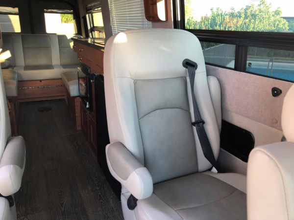 2019 Mercedes-Benz Sprinter 3500XD Roadtrek RS Adventurous — photo 29