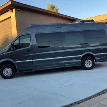 2019 Mercedes-Benz Sprinter 3500XD Roadtrek RS Adventurous — photo 5
