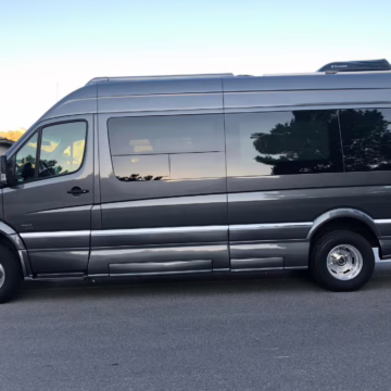 2019 Mercedes-Benz Sprinter 3500XD Roadtrek RS Adventurous — photo 6