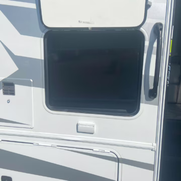 2021 Mercedes-Benz Sprinter 3500XD Sunseeker — photo 9