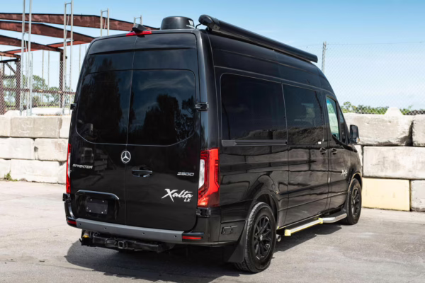 2022 Mercedes-Benz Sprinter 2500 Regency Xalta LX Tour — photo 16
